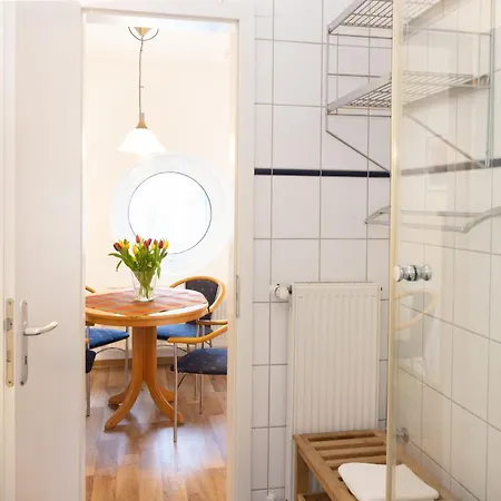 Jeschek By Interhome 公寓